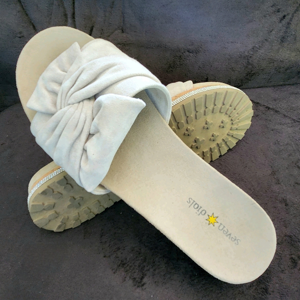 Women's Cream Slide Sandals